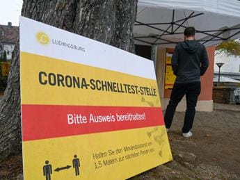 Galleria foto 'Covid oggi Germania, contagi su: sistema sanitario in difficoltà' - foto 1