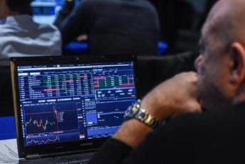 Galleria foto 'Crisi di governo, la pessima reazione dei mercati' - foto 1