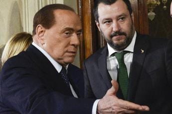 Galleria foto 'Crisi governo, Berlusconi-Salvini tentati da voto' - foto 1