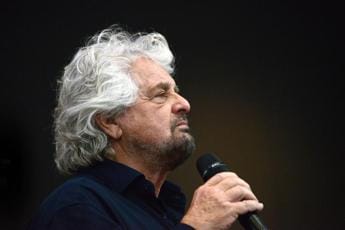 Galleria foto 'Crisi governo, Grillo sta con Conte: in linea “totale” con ex premier' - foto 1