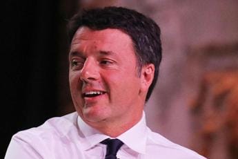 Galleria foto 'Crisi governo, Renzi: “Volevano buttare fuori la Lega, hanno esagerato”' - foto 1