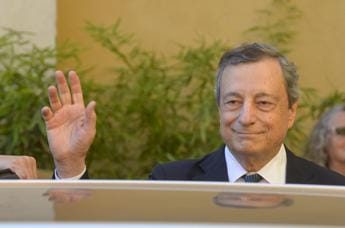 Galleria foto 'Crisi governo, si allontana il Draghi bis. Oggi consiglio 5 Stelle' - foto 1