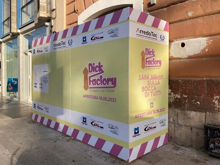 A Bari apre la pasticceria hot: cerca personale “bravo a inzuppare”