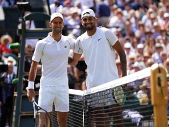 Galleria foto 'Djokovic vince Wimbledon 2022, Kyrgios battuto in finale' - foto 1