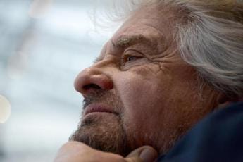 Galleria foto 'Elezioni 2022, Grillo chiude su 2 mandati anche con rotazione Ue o Regione' - foto 1