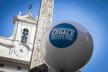 Suicidio assistito, Toscana approva legge regionale. Pro Vita: «Incostituzionale»