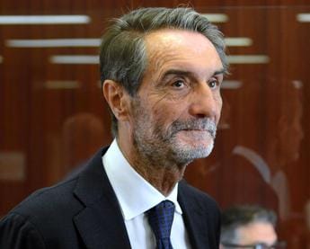 Galleria foto 'Fontana: “Elezioni? Non cambio programmi, mi ricandido in Lombardia”' - foto 1