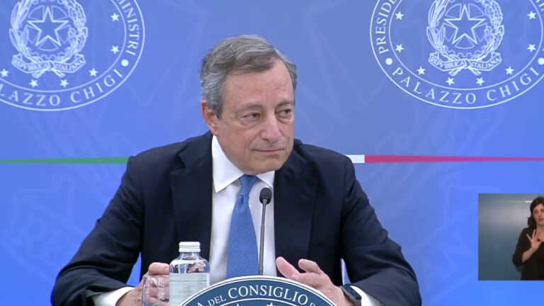Galleria foto 'Governo, Mario Draghi si dimette' - foto 1
