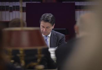 Galleria foto 'Governo, ‘muro’ ministri M5S: “Se verifica sì a fiducia Draghi”' - foto 1