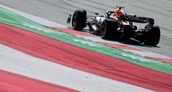 Galleria foto 'GP Austria, Verstappen vince la sprint davanti a Ferrari di Leclerc e Sainz' - foto 1