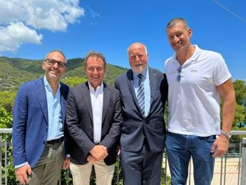 Galleria foto 'I Mondiali di Orienteering al via sul Gargano, Cozzoli: “turismo e sport leva strategica”' - foto 1