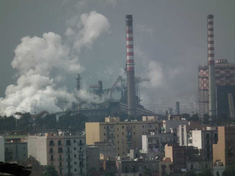Ilva, nuovo maxi risarcimento per Taranto: «Terribile danno d’immagine»