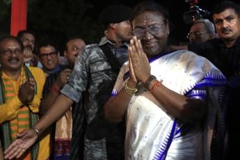 Galleria foto 'India, Droupadi Murmu nuova presidente: la prima di origine tribale' - foto 1
