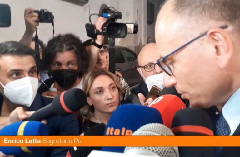 Galleria foto 'Letta “C’è bisogno di un Governo nel pieno della sua forza”' - foto 1