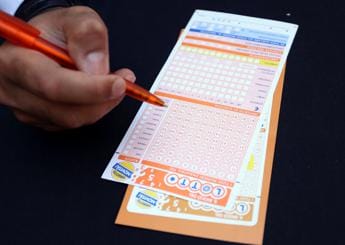Galleria foto 'Lotto, gioca 8 volte lo stesso terno e vince 170mila euro' - foto 1