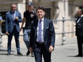 Galleria foto 'M5S non voterà fiducia in Senato, Conte: “No a cambiali in bianco a governo”' - foto 1