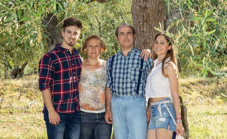Il successo dell’azienda familiare: «Il nostro olio bio sui mercati internazionali»