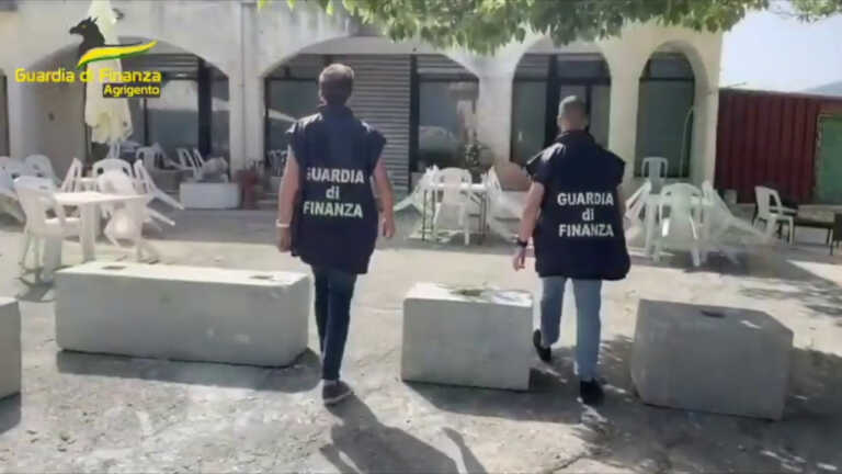 Galleria foto 'Mafia, sequestrati beni a imprenditore agrigentino' - foto 1