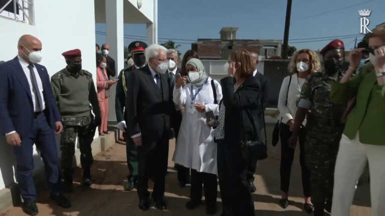 Galleria foto 'Mozambico, Mattarella visita il centro Dream Sant’Egidio' - foto 1