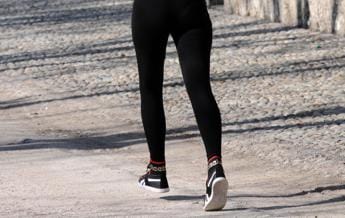 Galleria foto 'Napoli, bastonata e abusata mentre fa jogging: arrestato 34enne' - foto 1