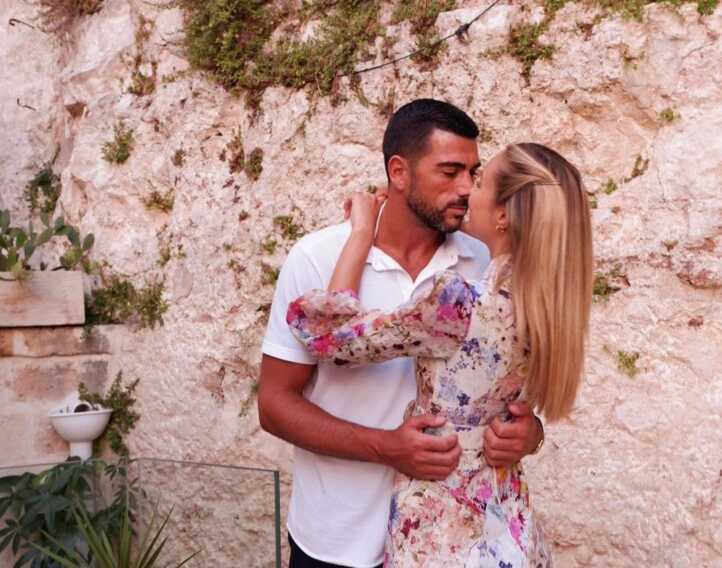 Graziano Pellè e Viktoria Varga sposi a Ostuni: sfilata di vip in Valle d’Itria