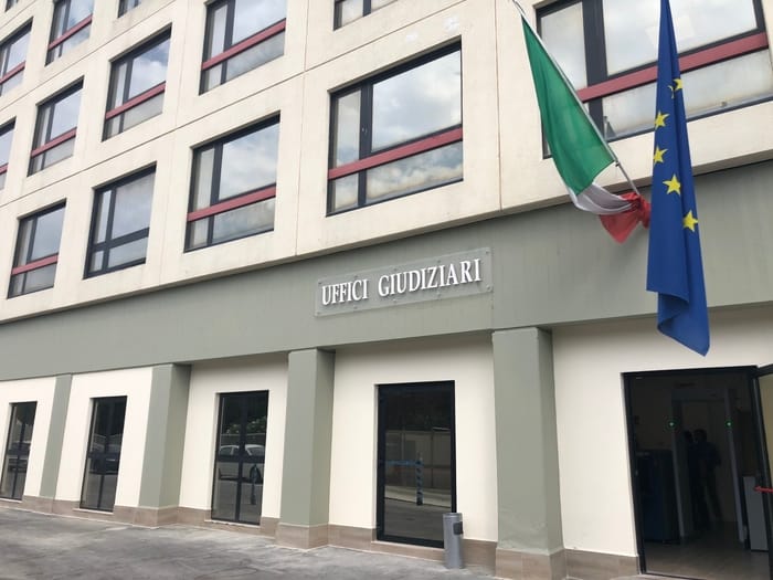 Si sarebbe appropriato di 2 milioni del Comune di Modugno: indagato imprenditore