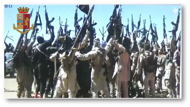 Galatina, 49enne albanese faceva propaganda per l’Isis: arrestato