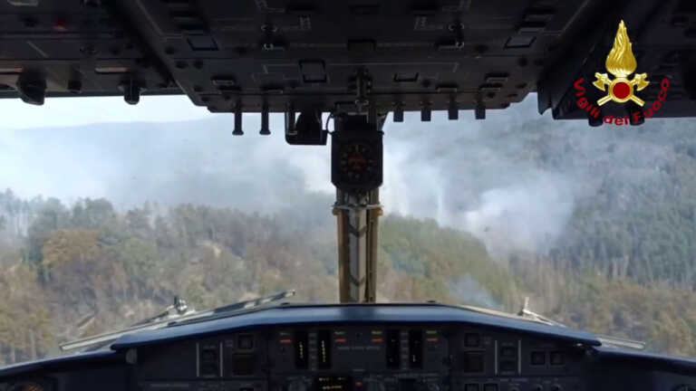 Galleria foto 'Repubblica Ceca, in fiamme diverse aree del Paese' - foto 1