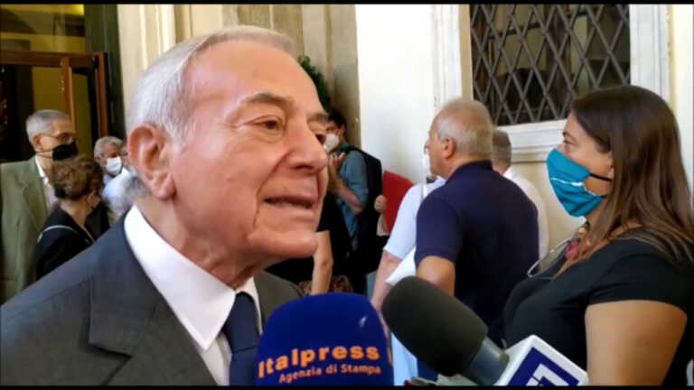 Galleria foto 'Scalfari, Gianni Letta “Ha insegnato libertà mestiere di giornalista”' - foto 1