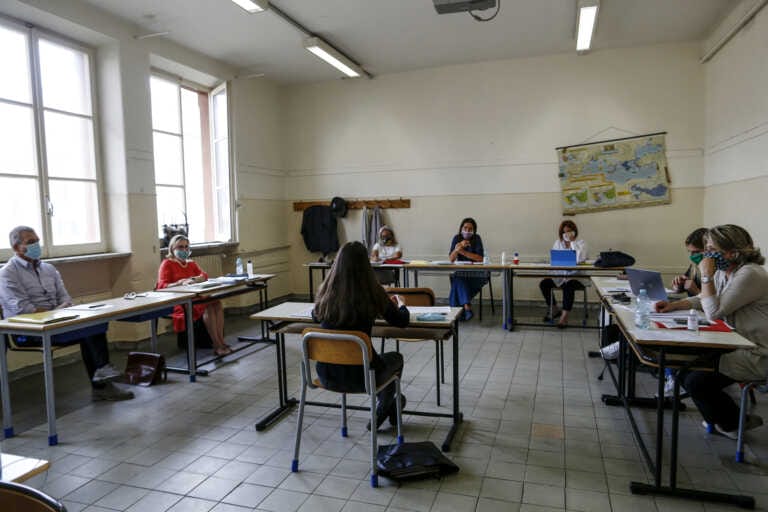 Invalsi, in Puglia scende la dispersione “implicita”: è in calo del 4,3%