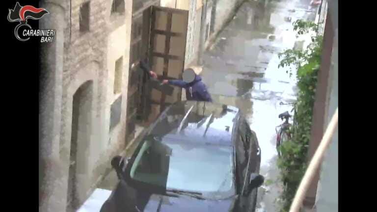 Aggressioni, estorsioni e spaccio: 8 arresti a Triggiano – VIDEO