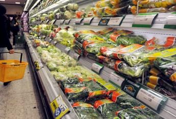 Galleria foto 'Spesa cibo e bevande bio -4,6% nel 2021, per prima volta calo consumi' - foto 1