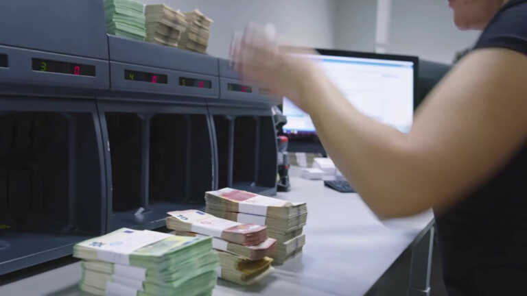 Galleria foto 'Stato debitore di 5,2 miliardi verso i fornitori' - foto 1