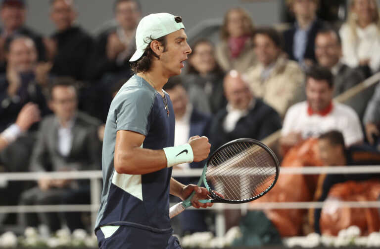 Galleria foto 'Tennis, Musetti batte Alcaraz in finale e trionfa ad Amburgo' - foto 1