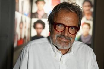 Galleria foto 'Toscani: “Foto Meloni su Repubblica è giusta, non è sessista”' - foto 1