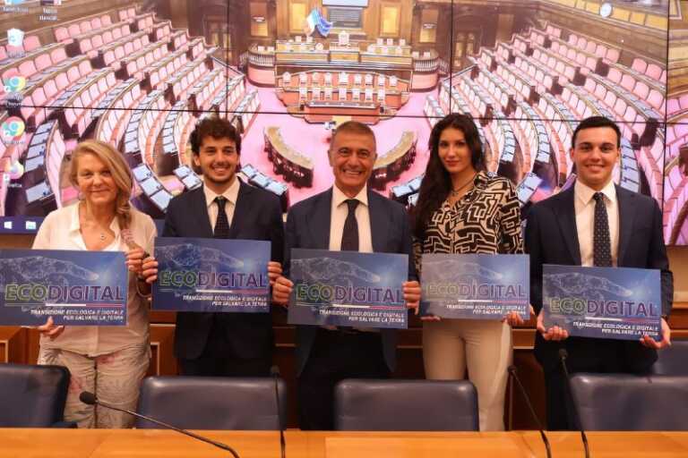 Galleria foto 'Transizione, Pecoraro Scanio “Rete Ecodigital per accesso universale”' - foto 1