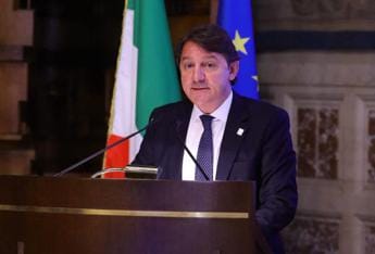 Galleria foto 'Tridico: ‘In 2021 tenuta occupazione, sostegno imprese con risorse straordinarie’' - foto 1