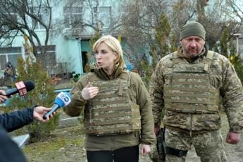 Galleria foto 'Ucraina, videointervista esclusiva a vicepremier Vereshchuk sul sito Adnkronos' - foto 1