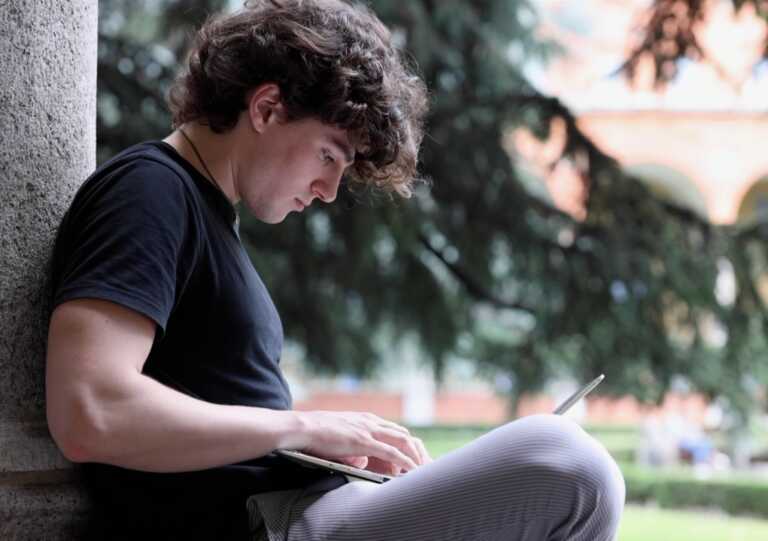 Galleria foto 'Università Cattolica, 2 milioni per borse di studio a 700 studenti' - foto 1