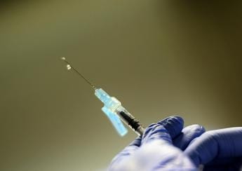 Galleria foto 'Vaccino Covid, Pfizer: “Chiesto via libera in Ue per bimbi 6 mesi-5 anni”' - foto 1