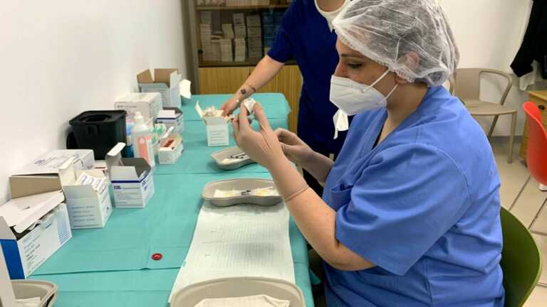 Vaccini, nel Barese 900 somministrazioni in meno di 24 ore