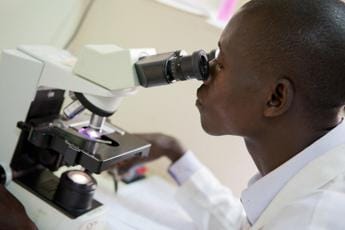 Galleria foto 'Virus Marburg, Ghana dichiara primo focolaio' - foto 1