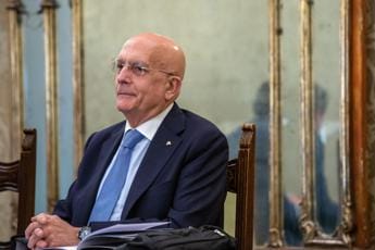 Galleria foto 'Albertini: “Calenda sapeva tutto e l’ha dolosamente occultato”' - foto 1