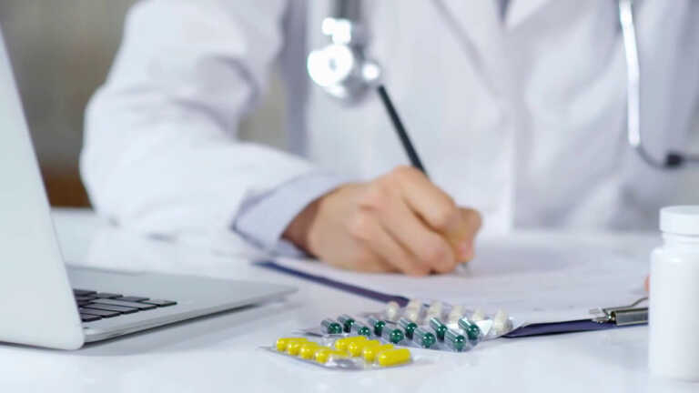 Galleria foto 'Boom certificati di malattia, +60,5% nel primo semestre' - foto 1