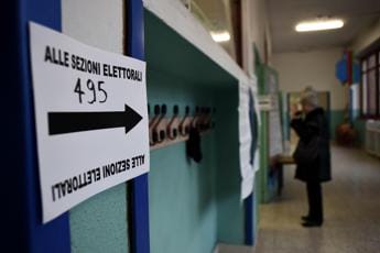 Galleria foto 'Elezioni 2022, al voto con il Rosatellum: ecco come funziona' - foto 1