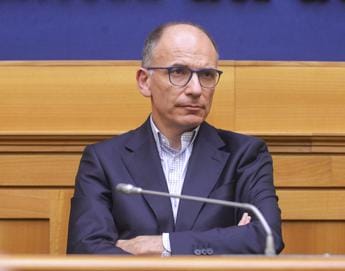 Galleria foto 'Elezioni 2022, caos centrosinistra: Letta sente tutti' - foto 1