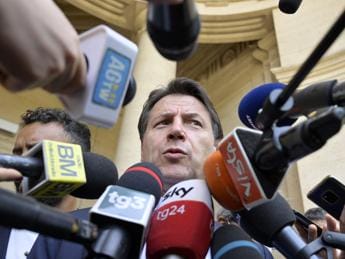 Galleria foto 'Elezioni 2022, Conte: “Io capolista in più collegi, ci metto la faccia”' - foto 1