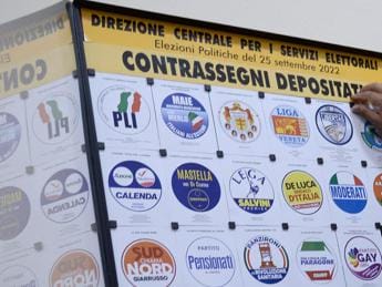Galleria foto 'Elezioni 2022, oggi ultimo giorno per depositare i simboli' - foto 1