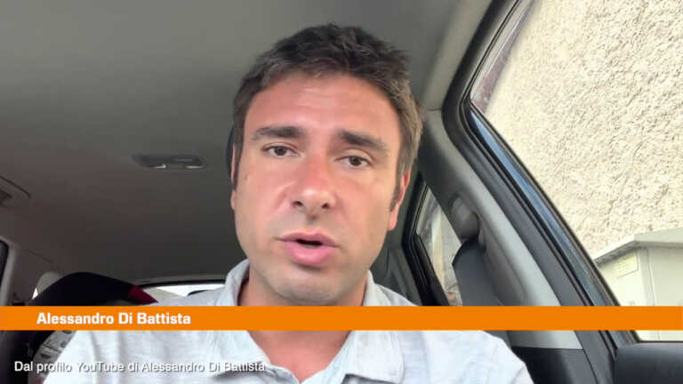 Galleria foto 'Elezioni, Di Battista “Non mi candido, nel M5S tanti non mi vogliono”' - foto 1