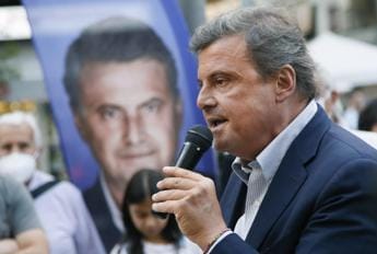Galleria foto 'Elezioni politiche, Calenda: “Pd tornerà subito con il M5S”' - foto 1